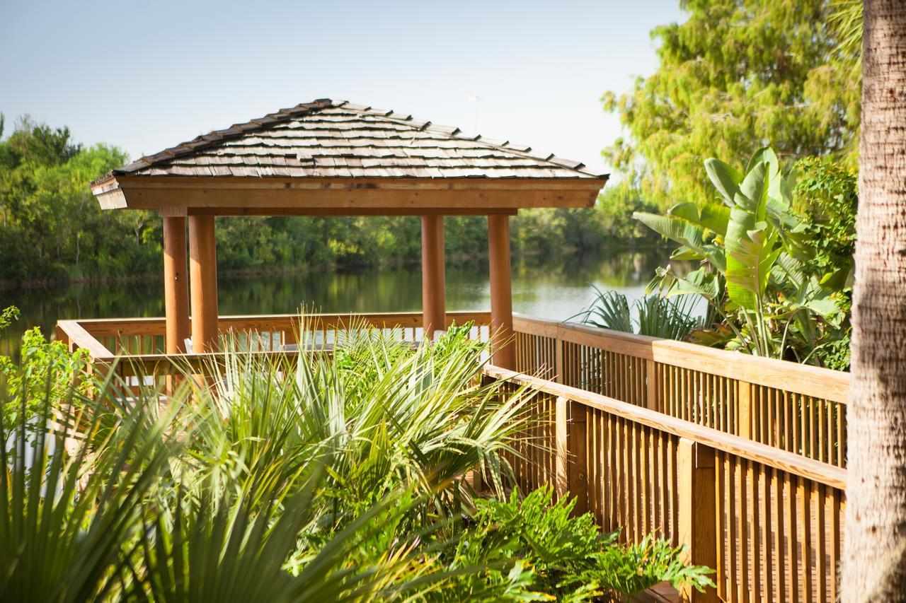 Marriott Orlando Airport Lakeside Hotel Exterior photo